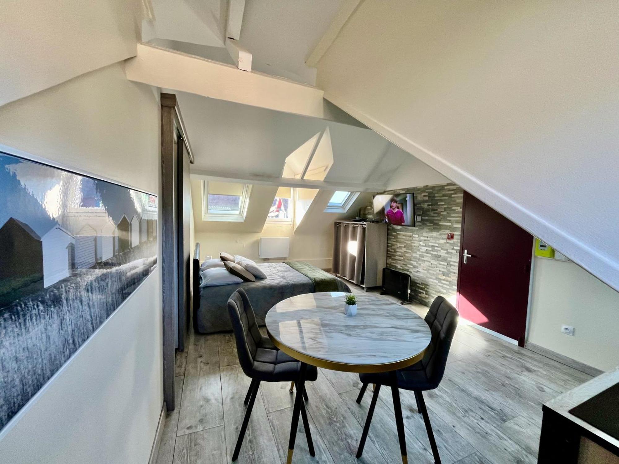La Villa L'Oiseau Bleu Proche De La Plage Et De Deauville !!! Awards 2025 Blonville-sur-Mer Ruang foto