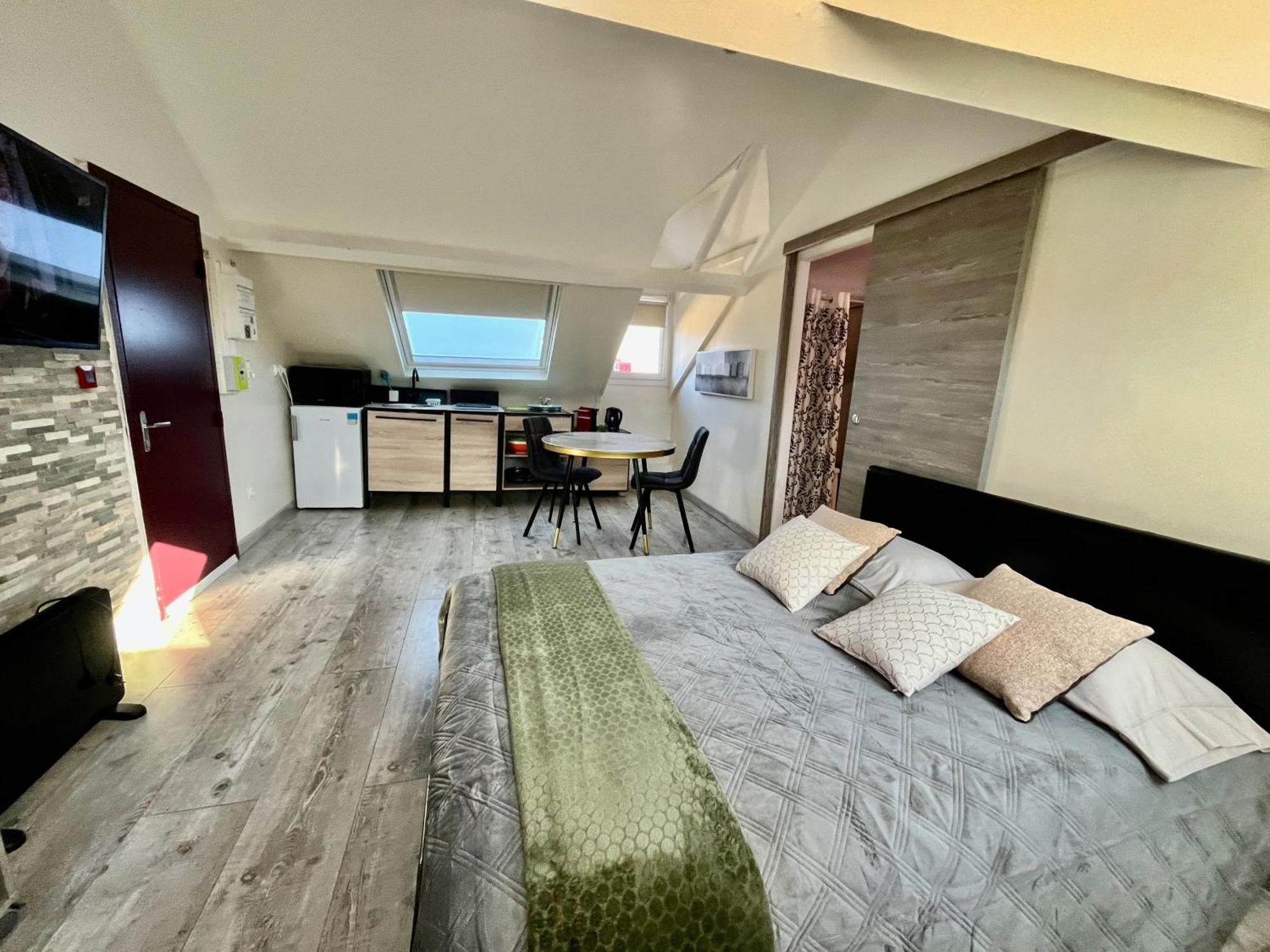 La Villa L'Oiseau Bleu Proche De La Plage Et De Deauville !!! Awards 2025 Blonville-sur-Mer Ruang foto